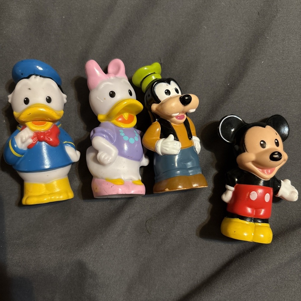 Fischer Price Little People Goofy Mickey, Donald, And Daisy Lot Of 4